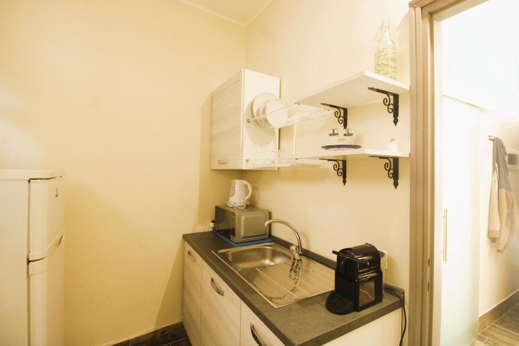 Elegante Suite Con Giardino In Centro Storico Pavia Ngoại thất bức ảnh