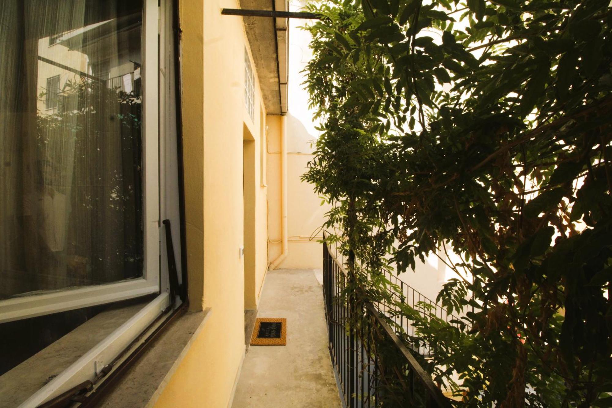 Elegante Suite Con Giardino In Centro Storico Pavia Ngoại thất bức ảnh