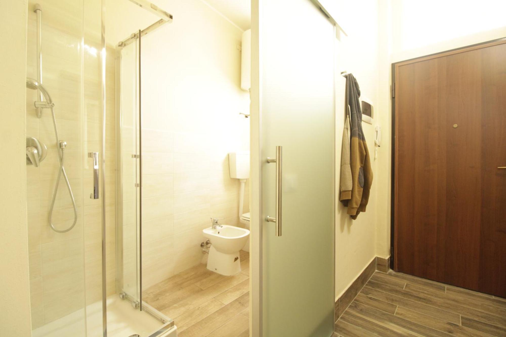 Elegante Suite Con Giardino In Centro Storico Pavia Ngoại thất bức ảnh